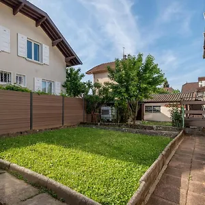 ideally-located-furnished-townhouse-with-3-bedrooms.hotels-rhonealpes.com/